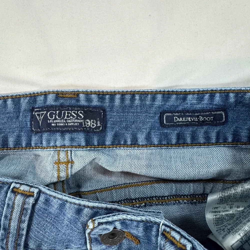 Y2K Guess Daredevil Bootcut Jeans Blue Medium Wash Low Rise Women's 28 Grunge